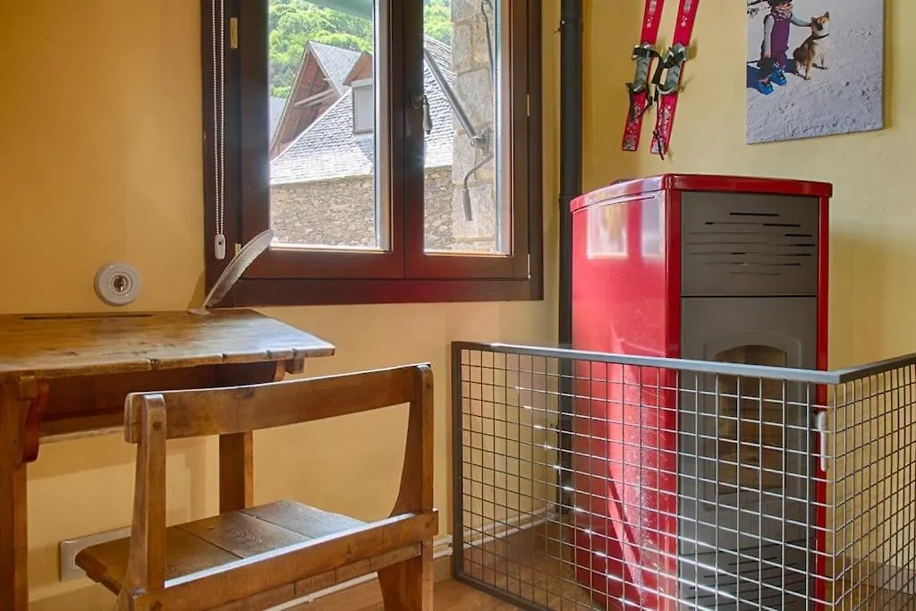 Apartamento Saplan Real Estate Casa Izadi Bosost